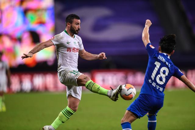 莱万：12年我跟弗格森说想加盟曼联